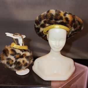 Barbie Spiegel fur leopard hat purse vintage